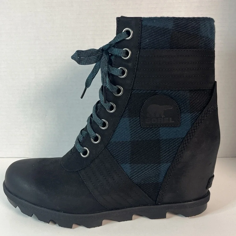 Sorel Women Lexie Wedge Bootie 11 Black Leather Flannel Plaid Waterproof NL3779